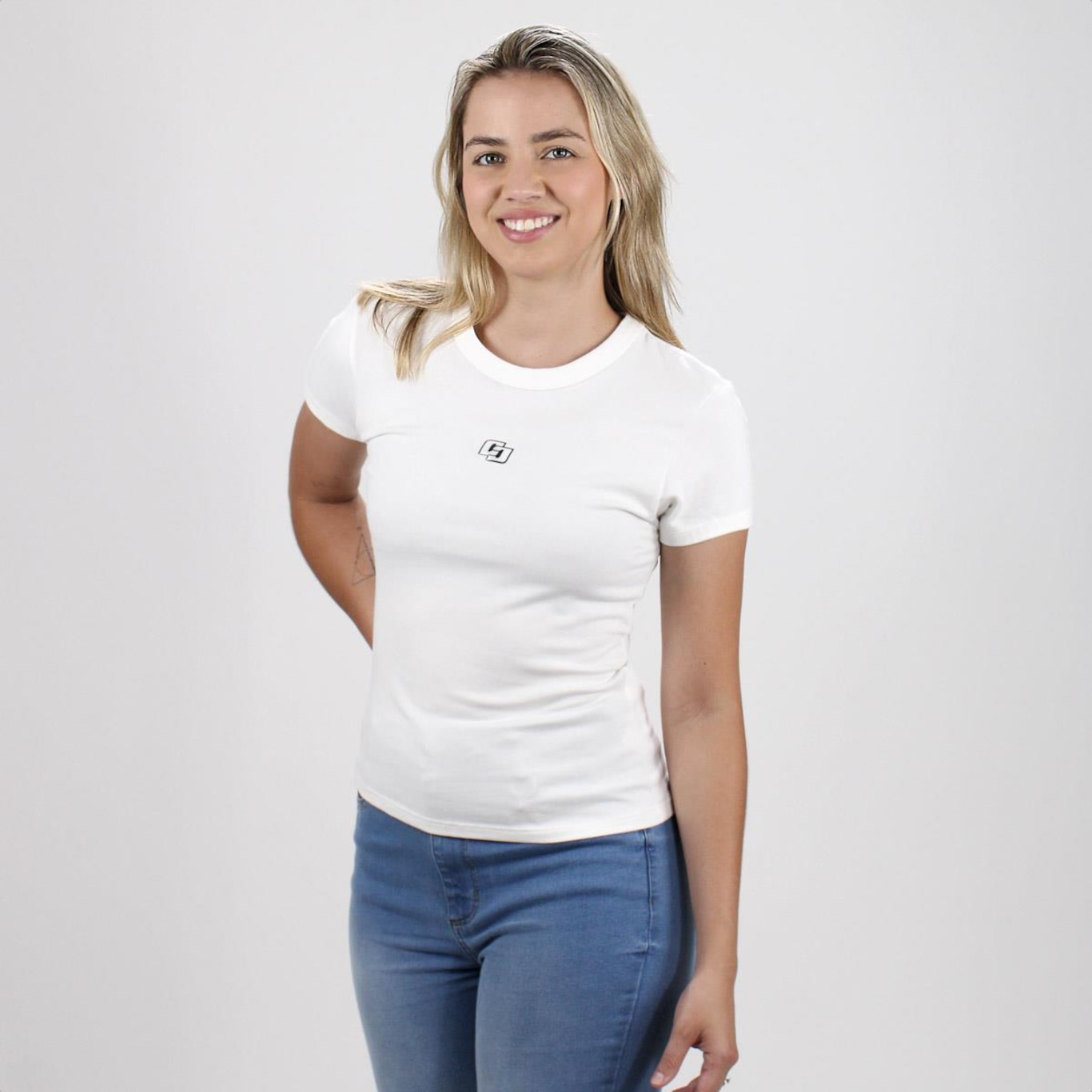 Camiseta Colcci Duplo C Off White - Feminina - Foto 3