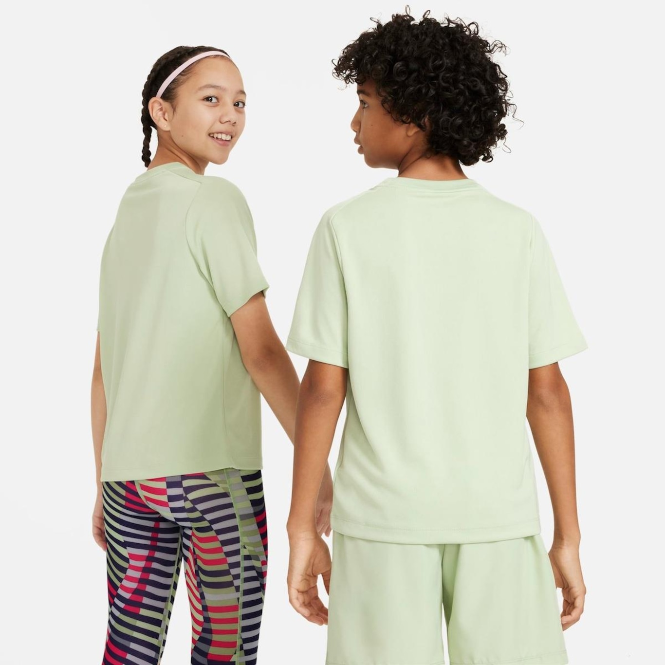 Camiseta Nike Dri-Fit Miler - Infantil - Foto 2