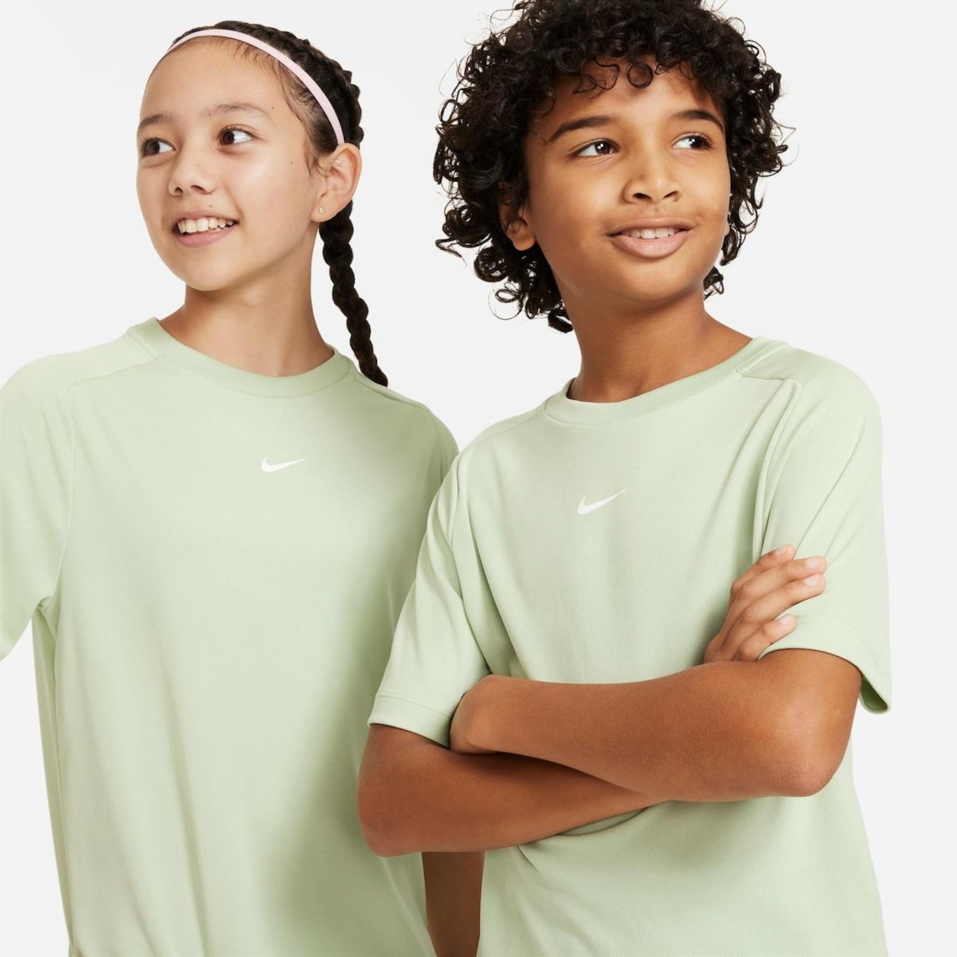 Camiseta Nike Dri-Fit Miler - Infantil - Foto 3