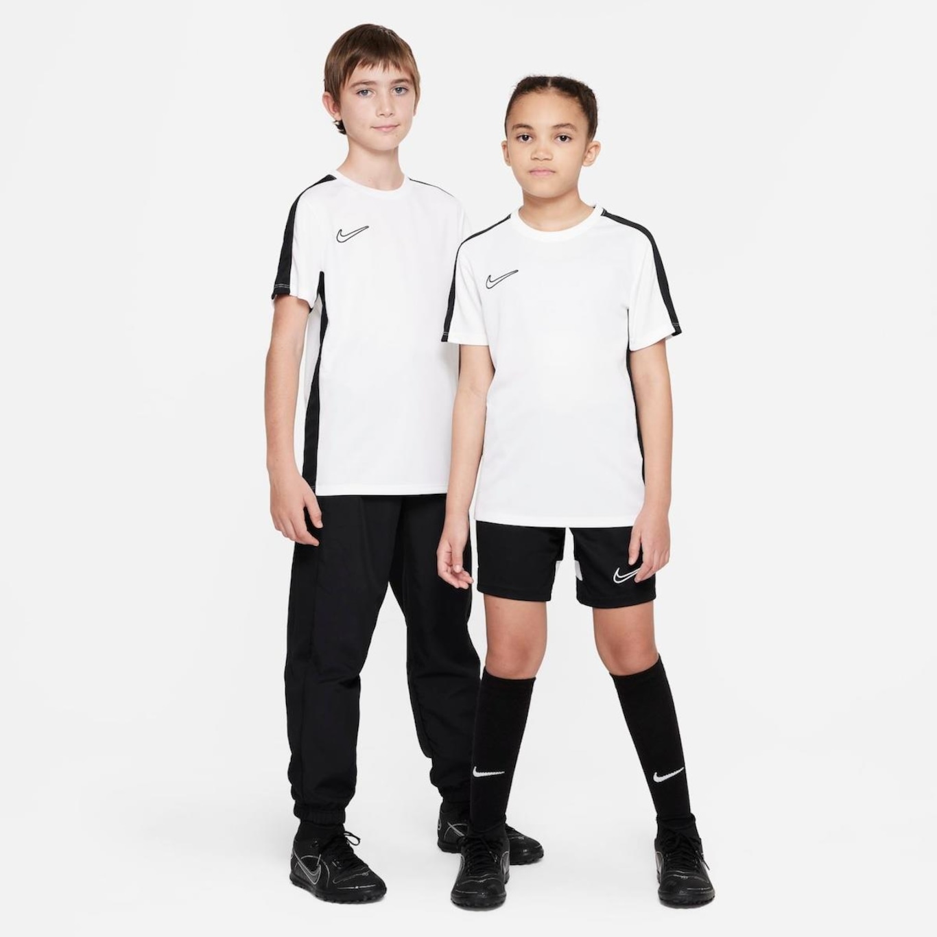 Camiseta Nike Dri-Fit Academy 23 - Infantil - Foto 4