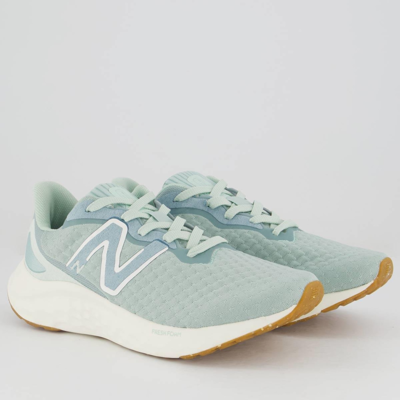 Tênis New Balance Fresh Foam Arishiv4 - Feminino - Foto 2