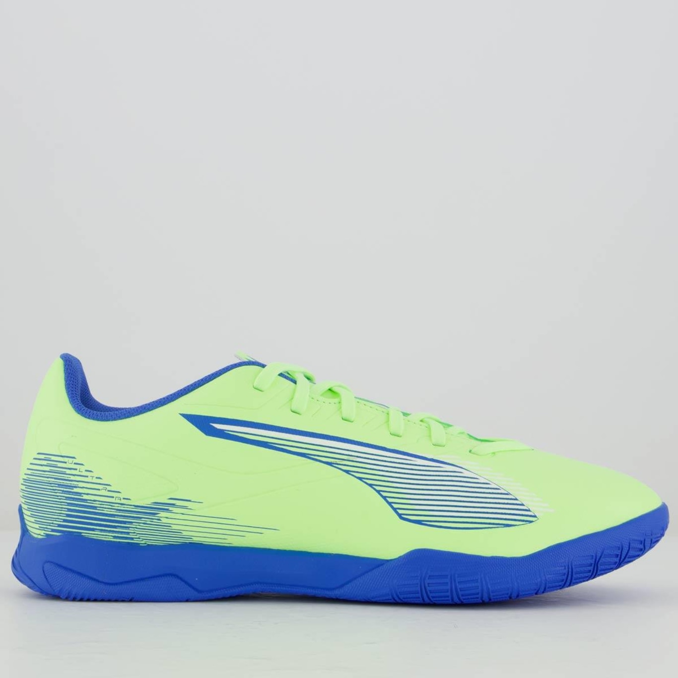 Chuteira Futsal Puma Ultra 5 Play - Masculino - Foto 1