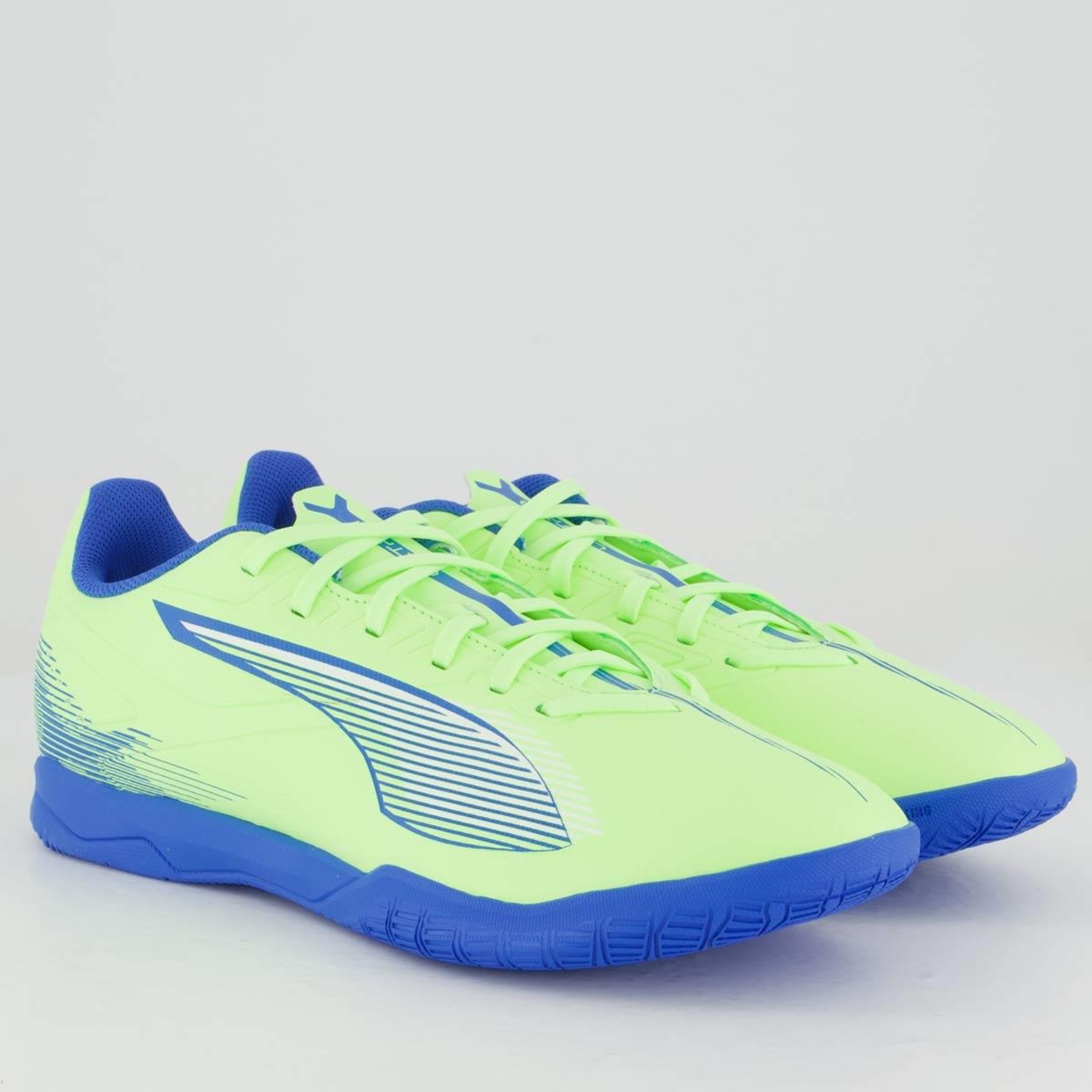 Chuteira Futsal Puma Ultra 5 Play - Masculino - Foto 2