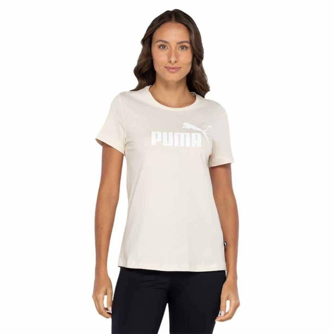 Camiseta Puma Essentials Logo - Feminina - Foto 2