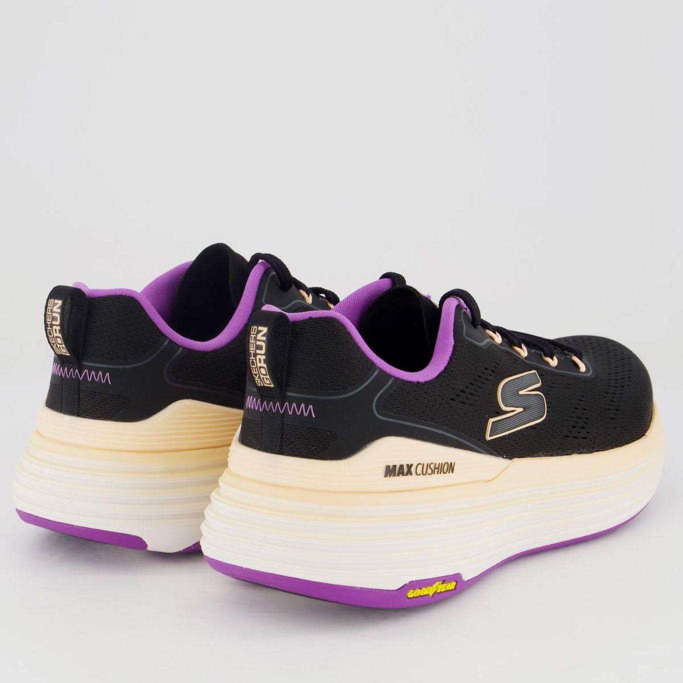 Tênis Skechers Max Cushioning - Feminino - Foto 3