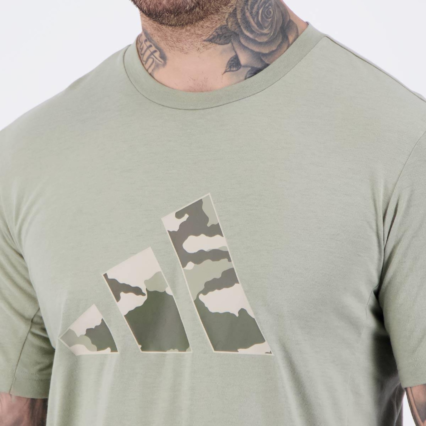 Camiseta adidas Logo Camuflado - Masculina - Foto 5