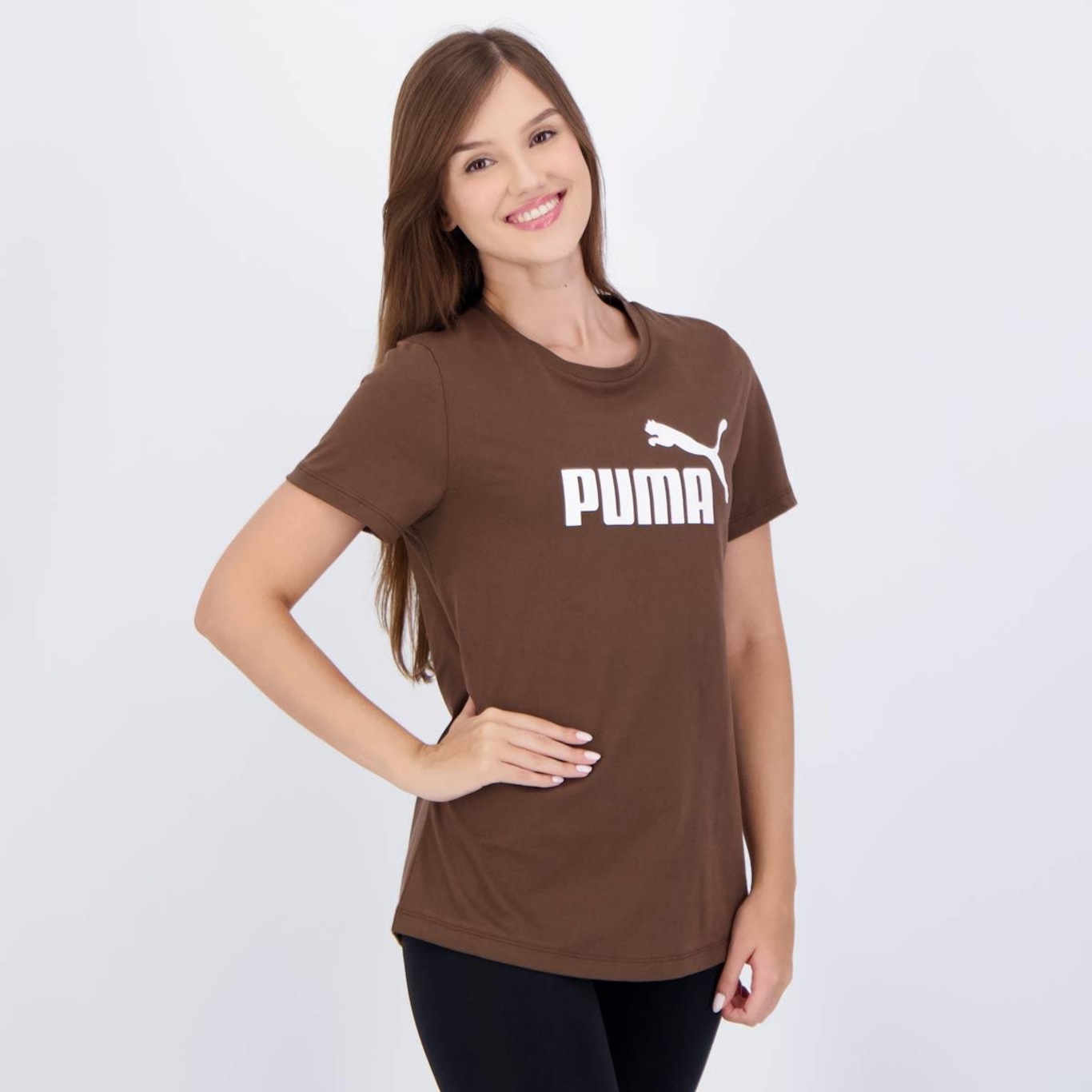 Camiseta Puma Ess Logo Tee - Feminina - Foto 2