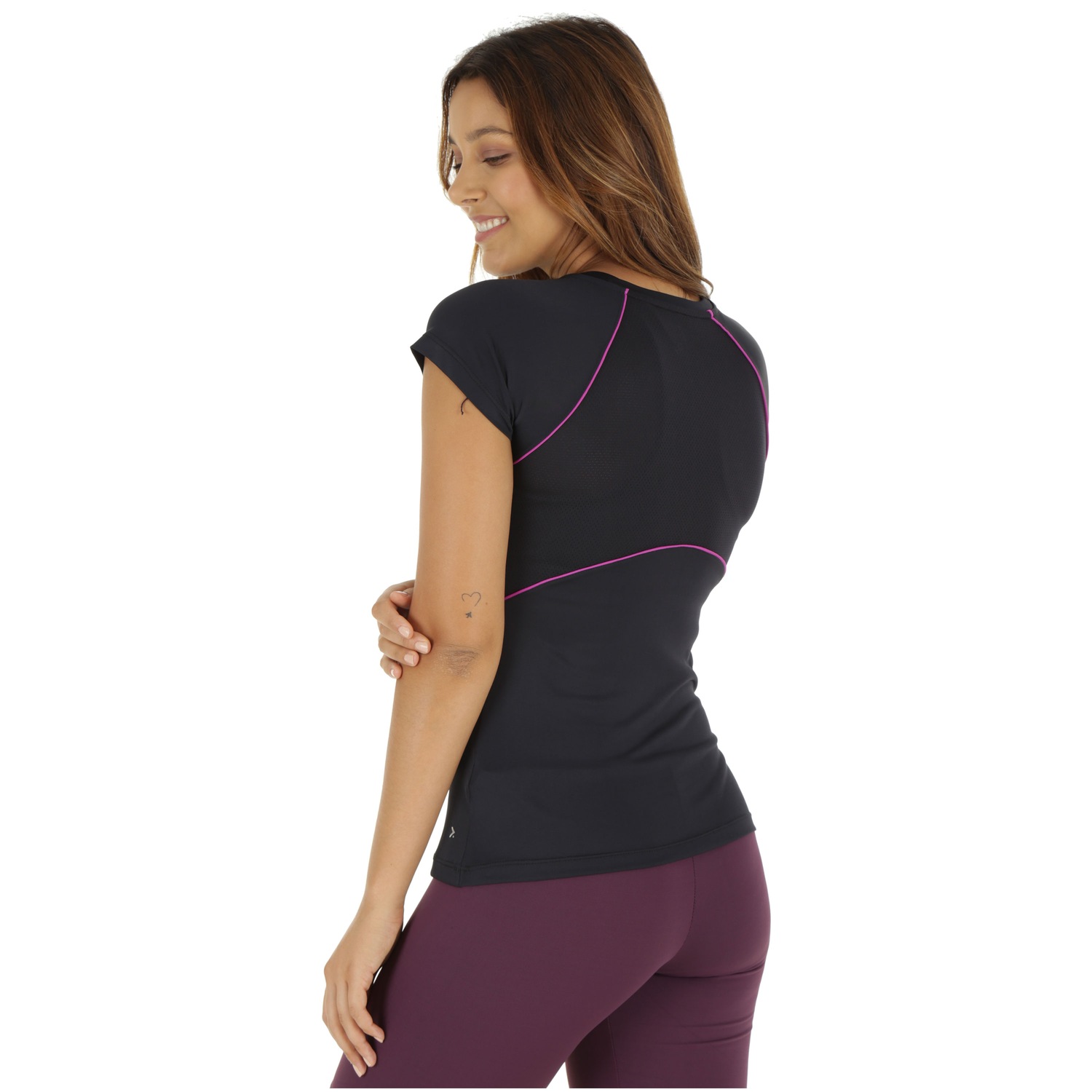 Camiseta Oxer Sweety 3 - Feminina - Foto 3