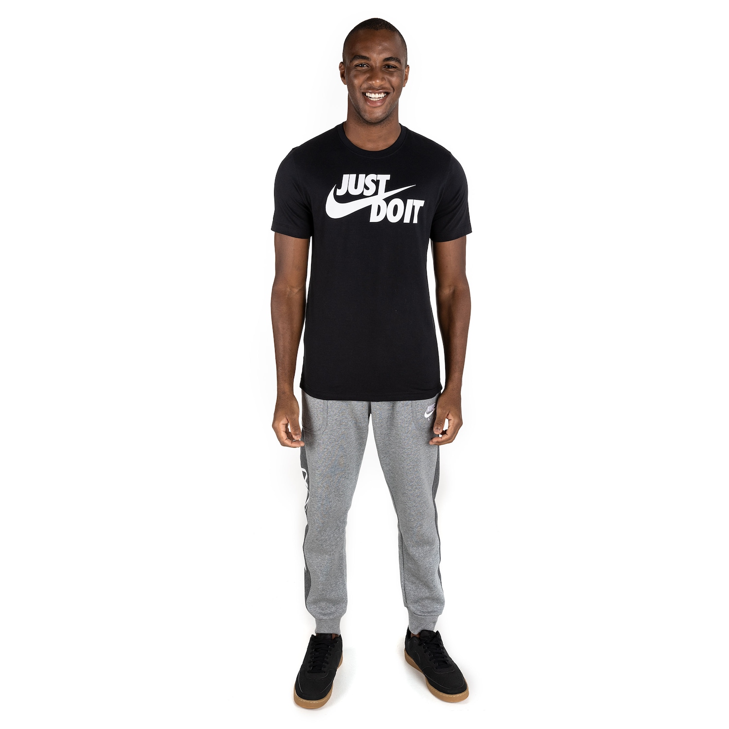 Camiseta Básica Masculina Nike Just Do It - Foto 4
