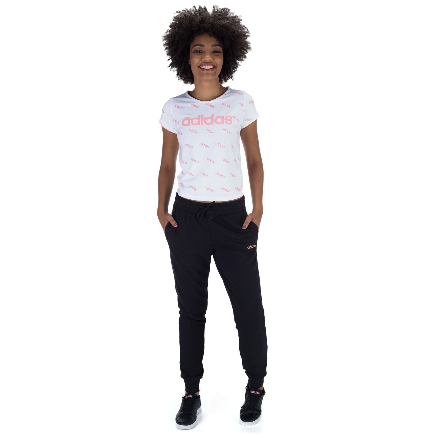 Camiseta adidas Fav - Feminina - Foto 4
