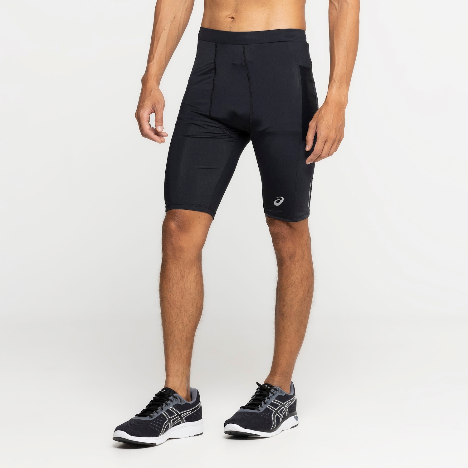 Bermuda Masculina ASICS Compressão Power Refletivo B7 - Foto 4