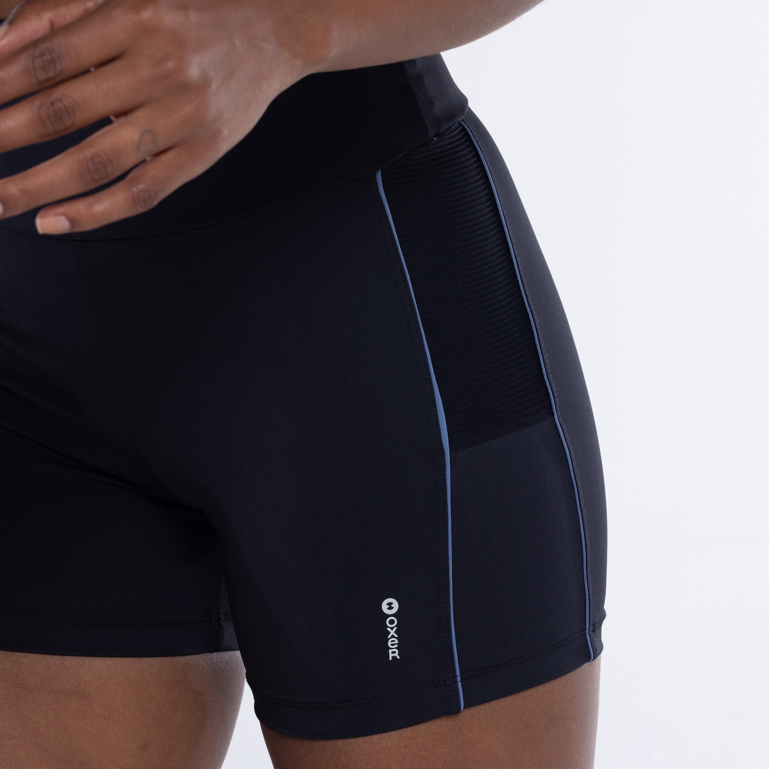 Bermuda Feminina Oxer Textura Cós Médio Média Compressão - Foto 4