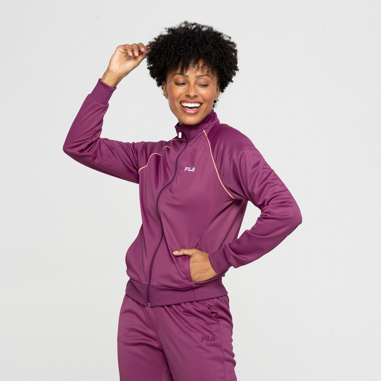 Conjunto de Agasalho Feminino Fila Basic Sports Tape II - Foto 5