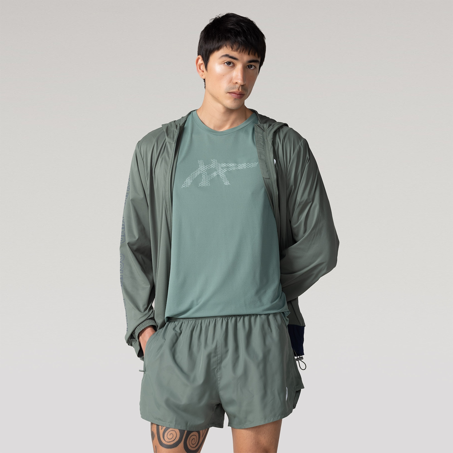 Bermuda Masculina ASICS Run - Foto 2