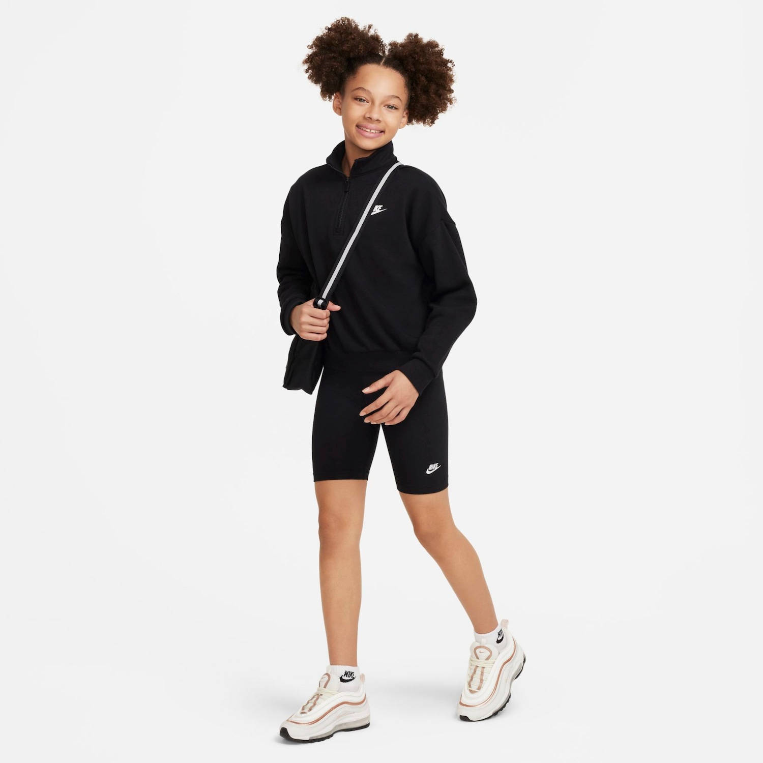 Bermuda Bike Infantil Nike G Sportswear 7 In - Foto 4