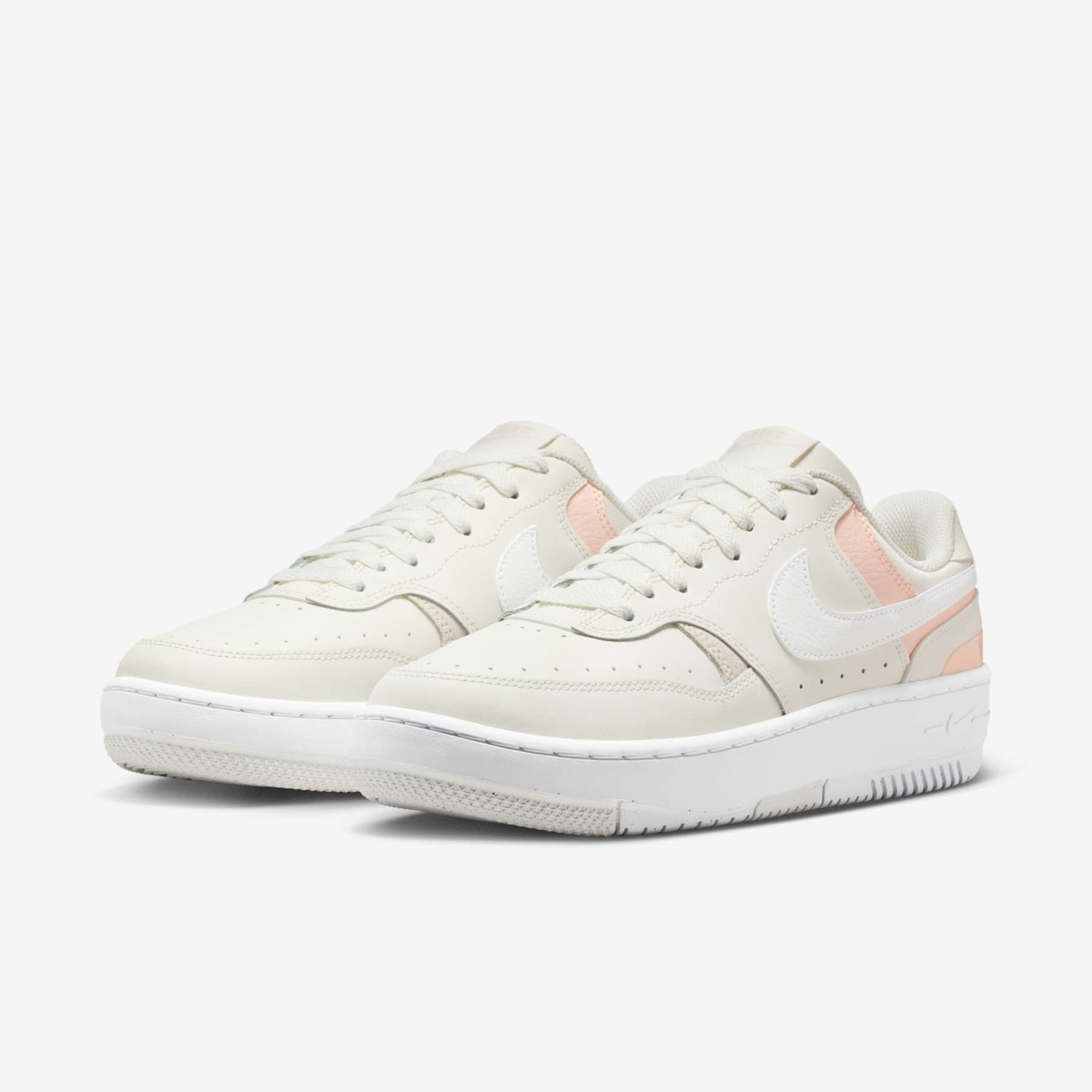 Tênis Nike Gamma Force - Feminino - Foto 4