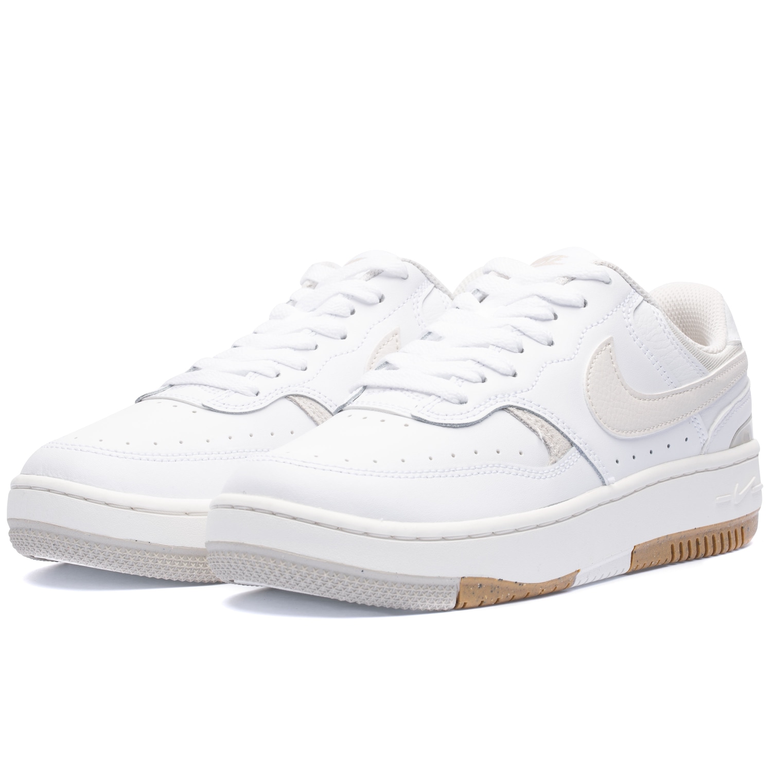 Tênis Nike Gamma Force - Feminino - Foto 2