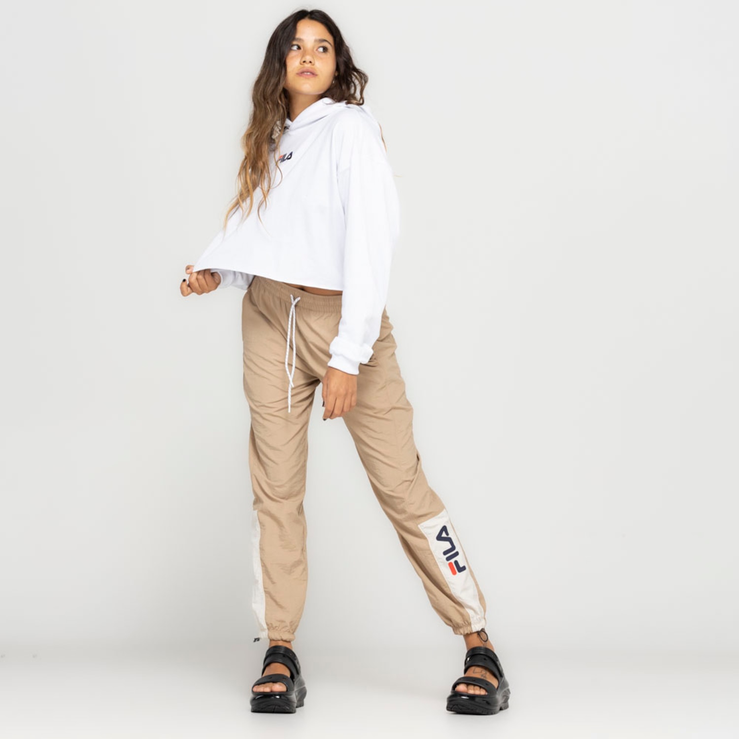 Blusa Cropped com Capuz Fila Comfort Easy - Foto 1