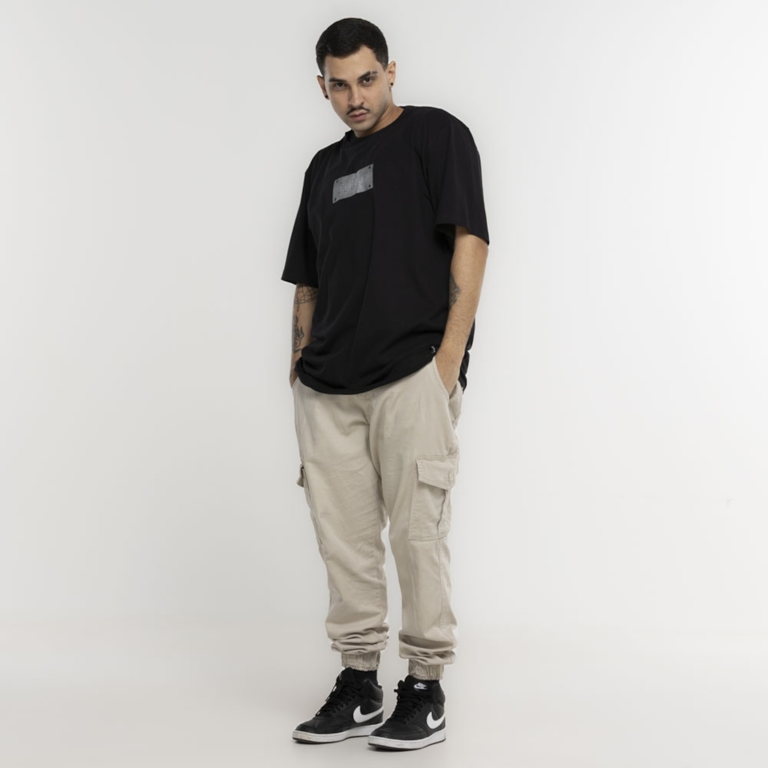 Camiseta Huf Hardware SS Tee - Foto 1