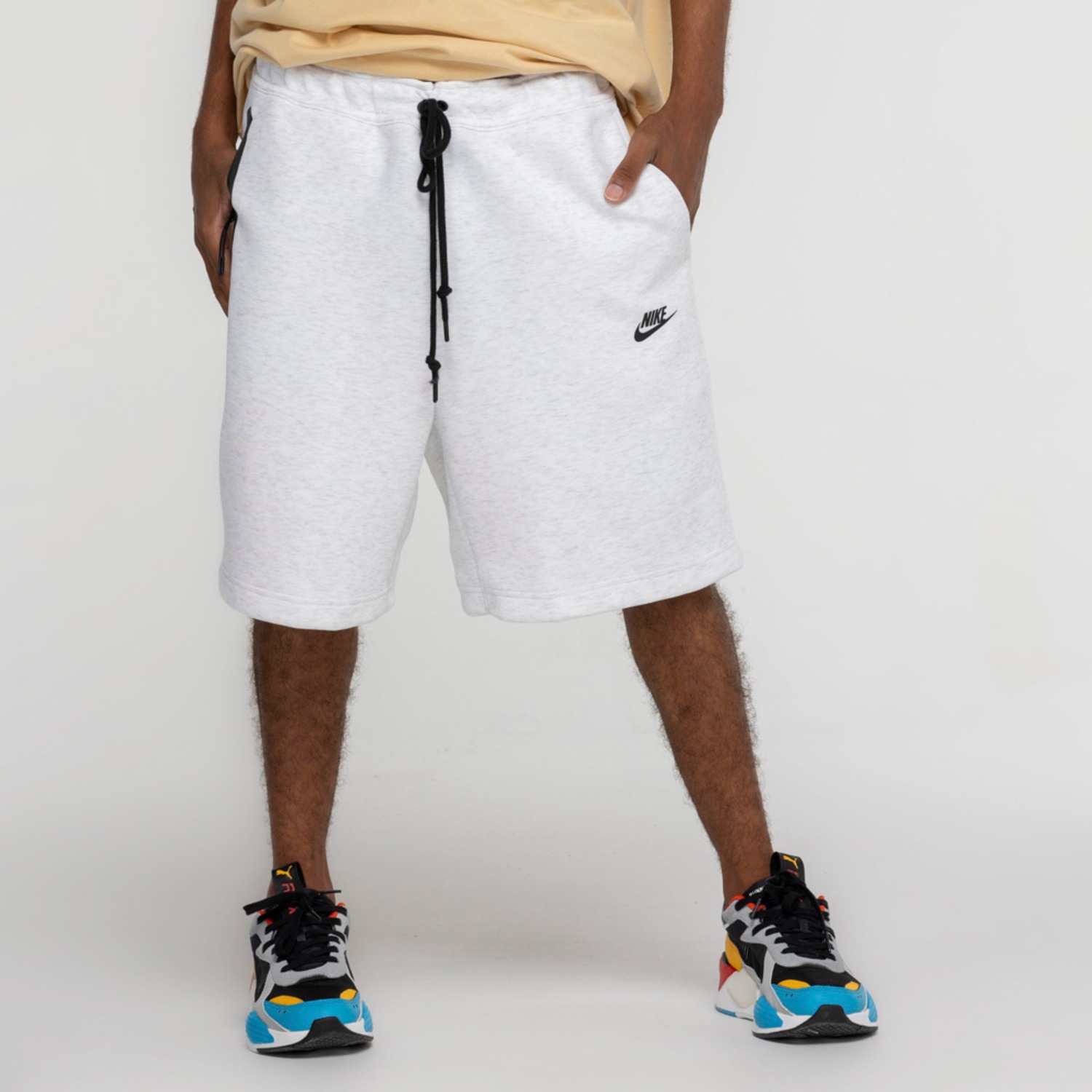 Bermuda Nike Tech Fleece - Foto 3