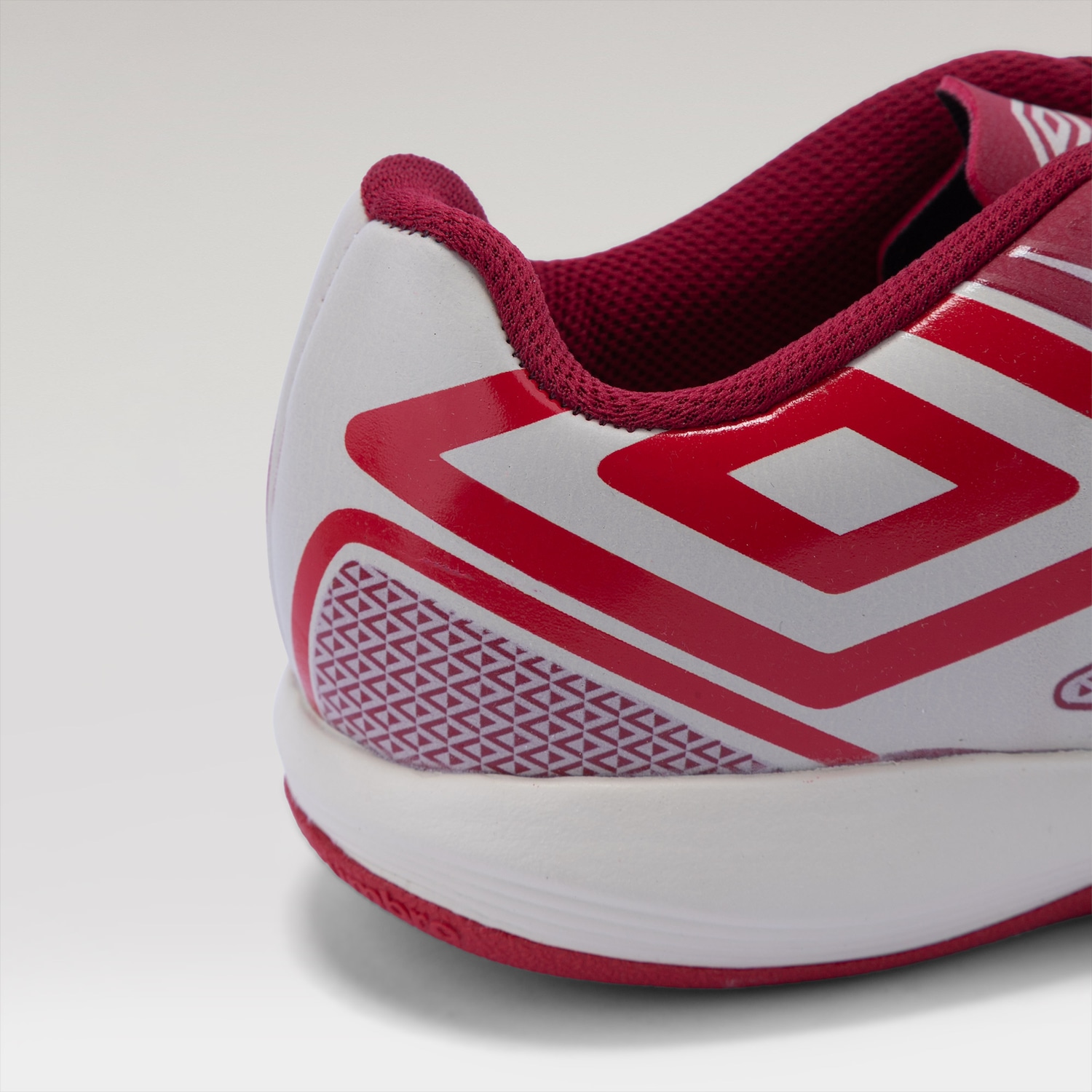 Chuteira Futsal Infantil Umbro Pro 5 - Foto 3