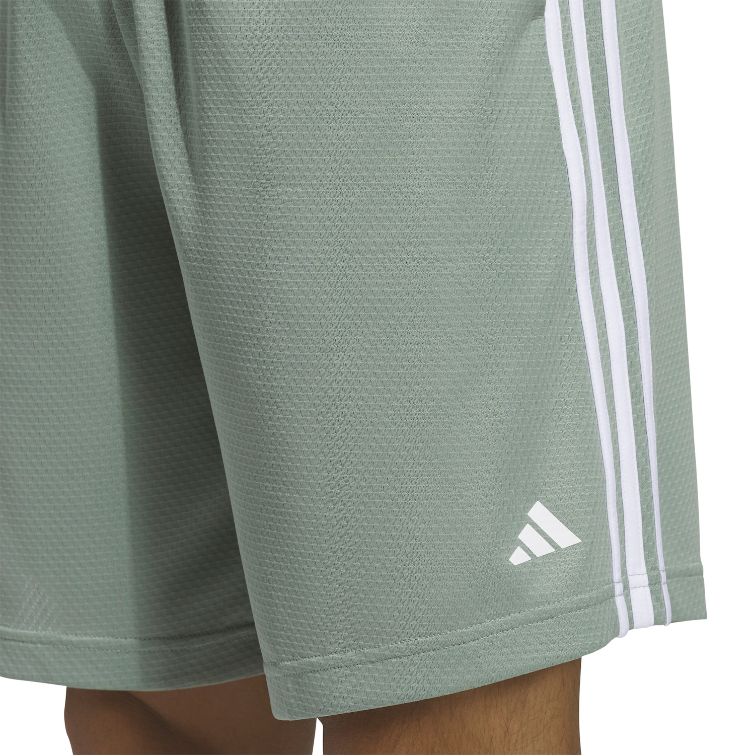 Bermuda Masculina adidas Basica 3 Listras - Foto 4