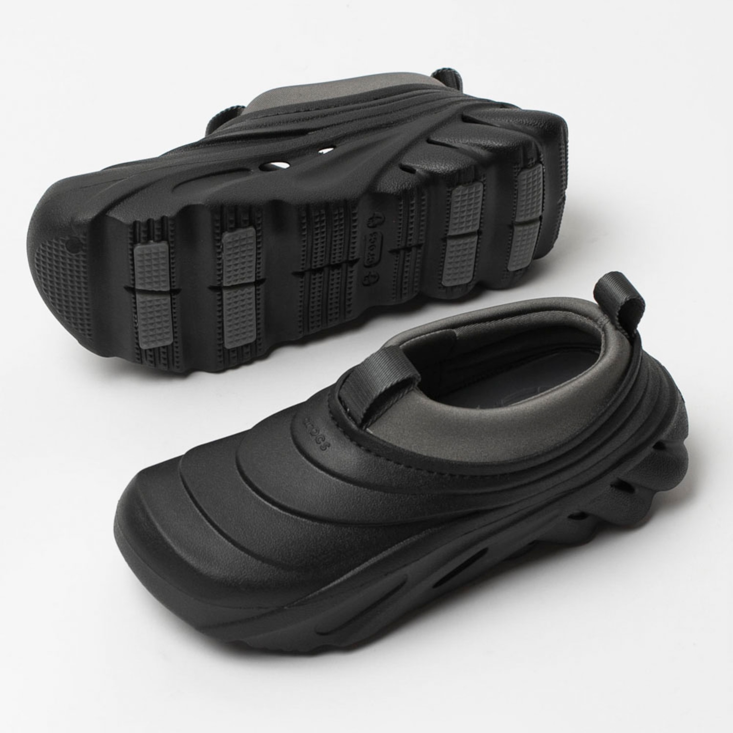 Sandália Crocs Echo Storm - Foto 1