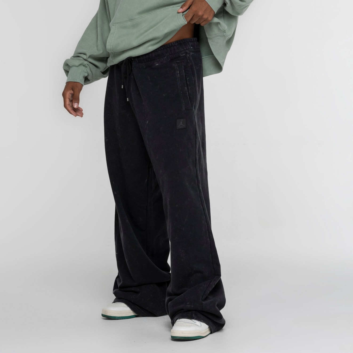Calça Nike Air Jordan Flight Fleece Washed OPN HM - Foto 3