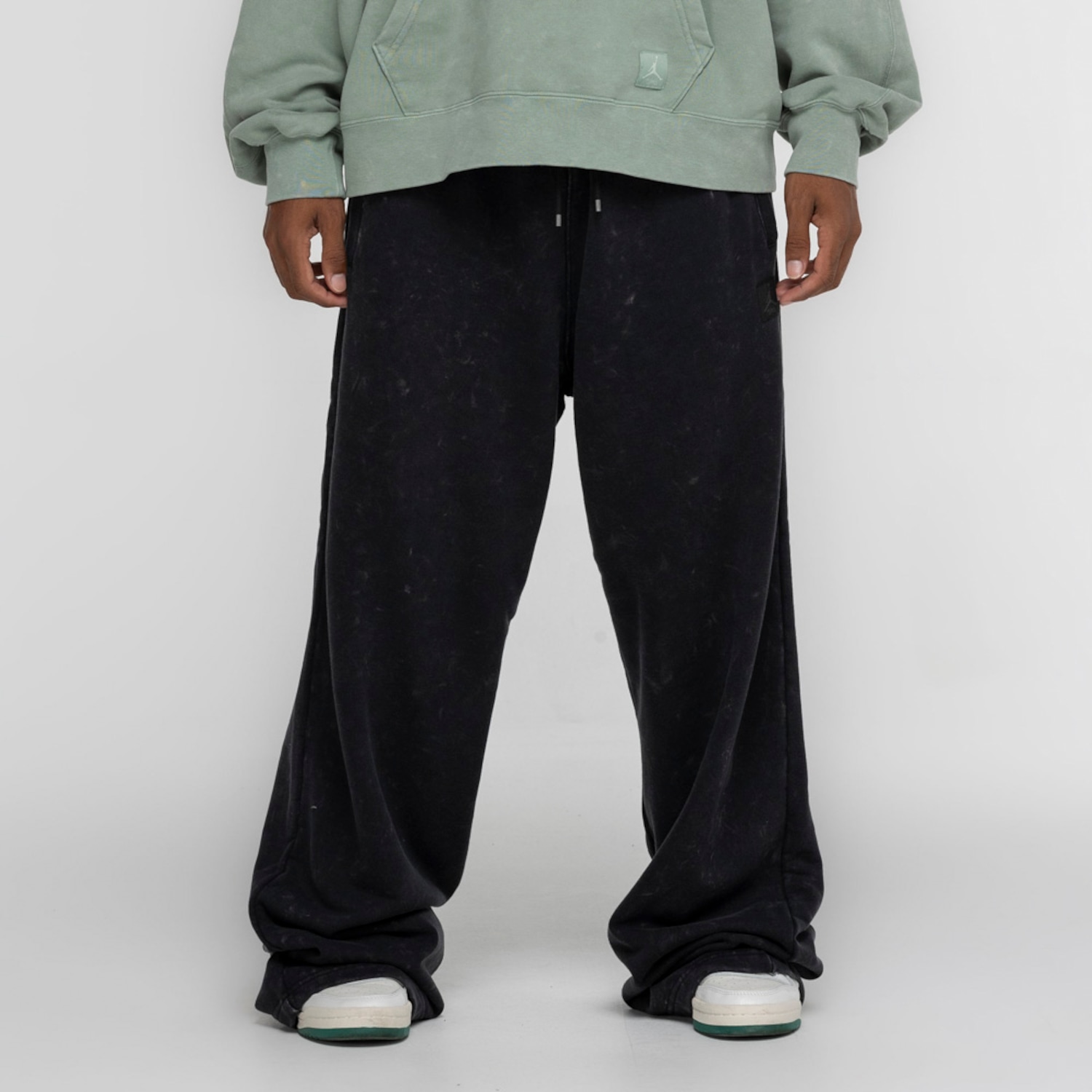 Calça Nike Air Jordan Flight Fleece Washed OPN HM - Foto 4