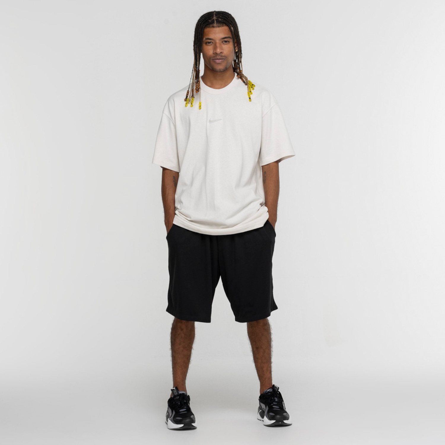 Camiseta Nike Manga Curta Sportswear Premium Essential - Foto 1