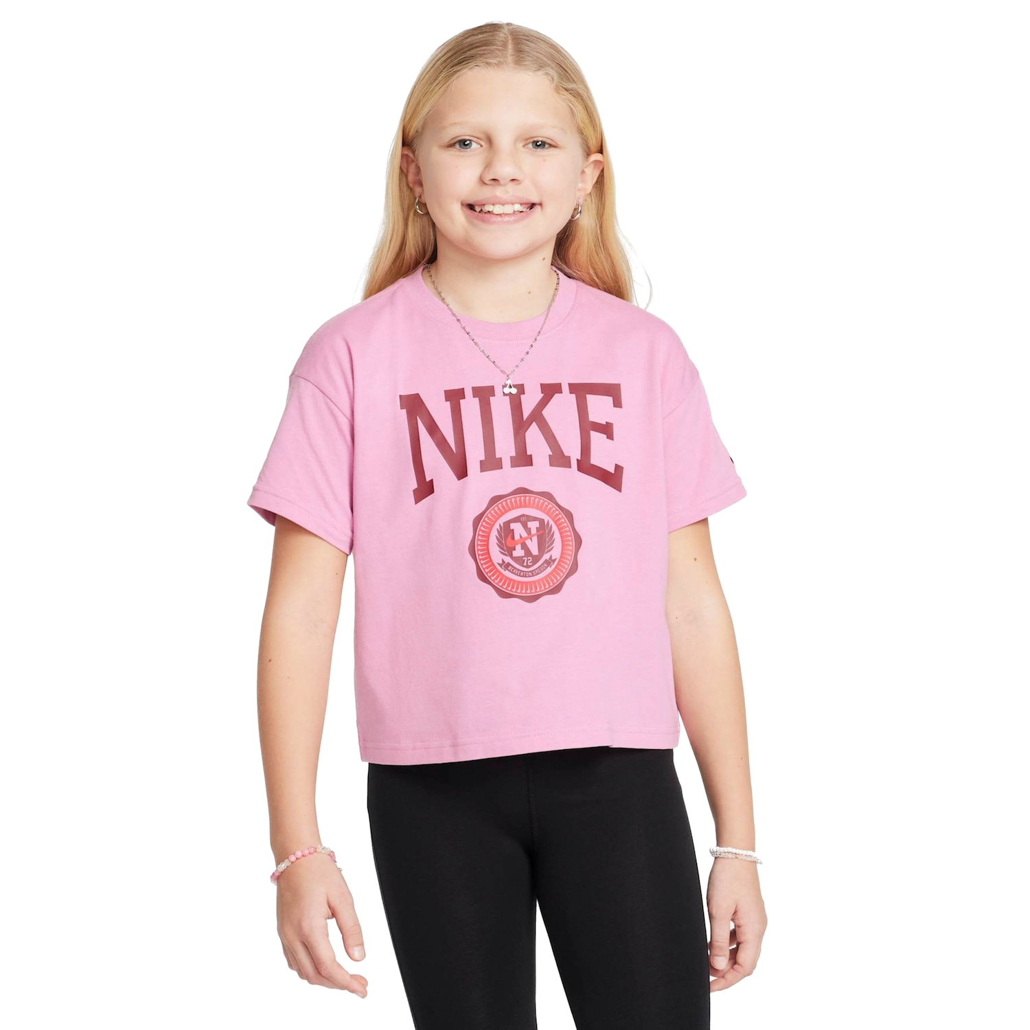 Camiseta Nike Sportswear Graphic Juvenil - Foto 1