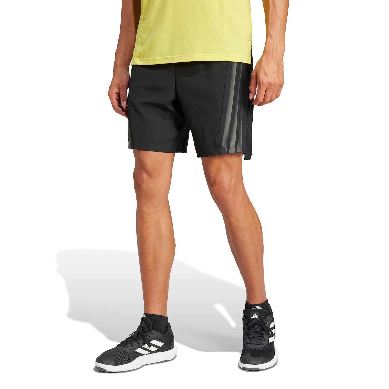 Bermuda adidas Três Listras Treinar Masculina - Foto 1