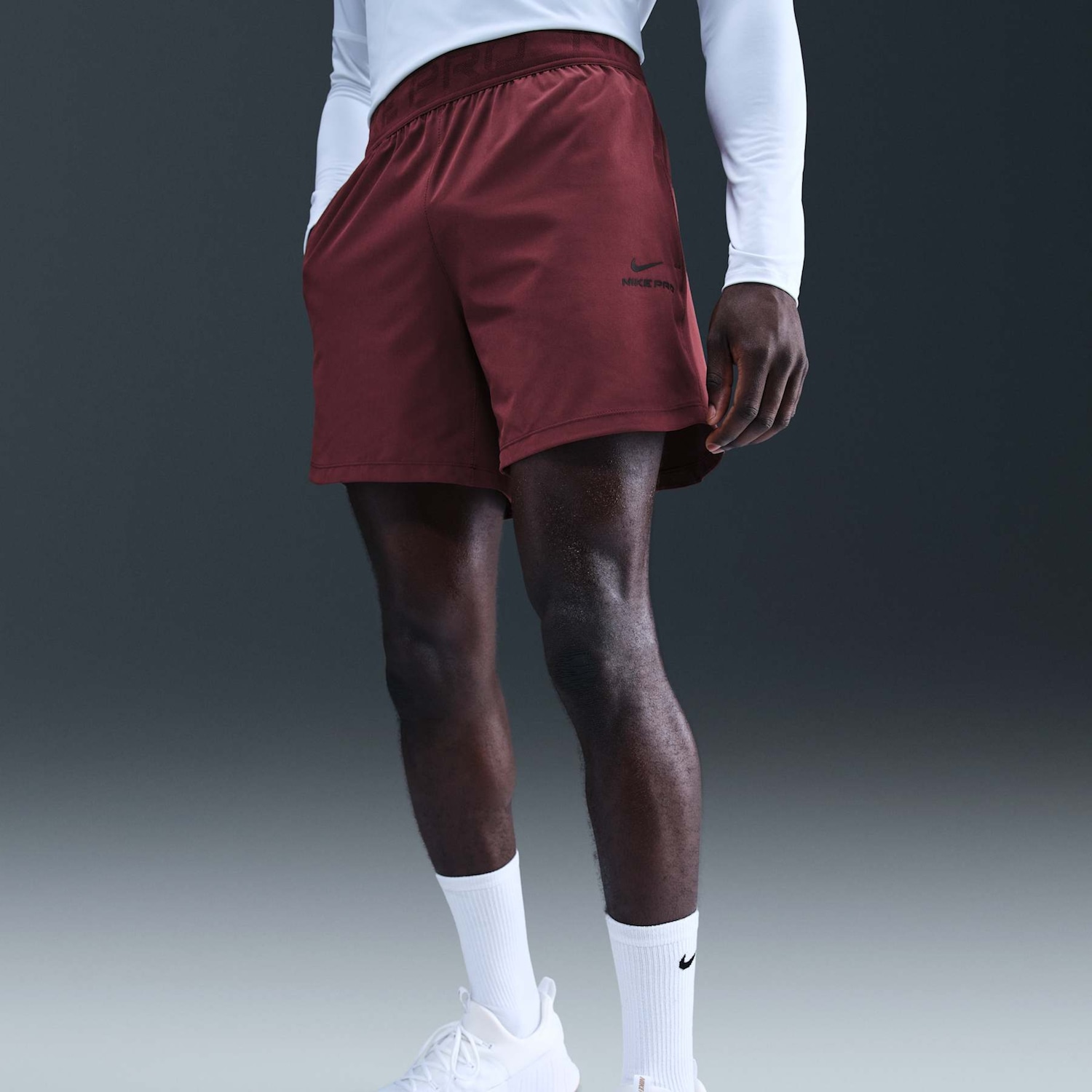 Bermuda Nike Pro Masculina - Foto 1