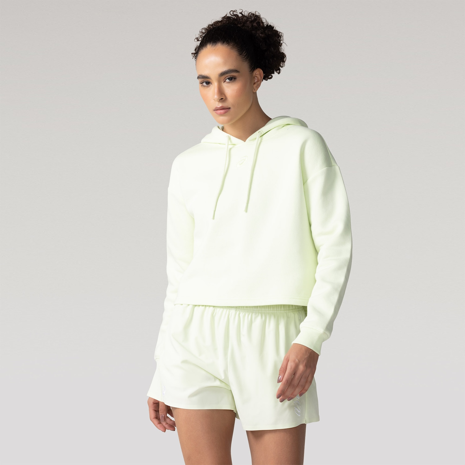 Blusão Asics Cropped com Capuz Fleece Feminino - Foto 1