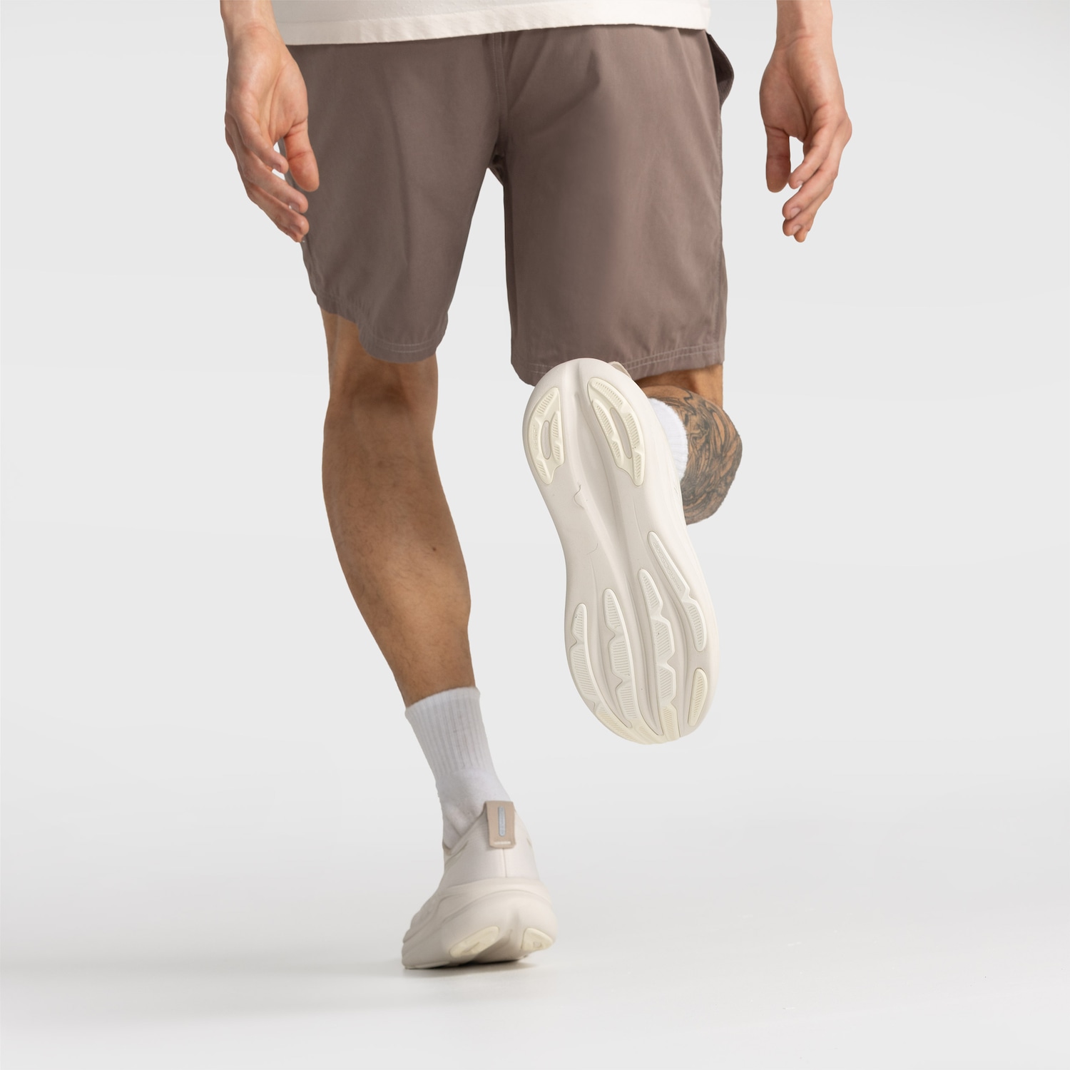 Tênis Masculino ASICS Gel-Nimbus 28 - Foto 2