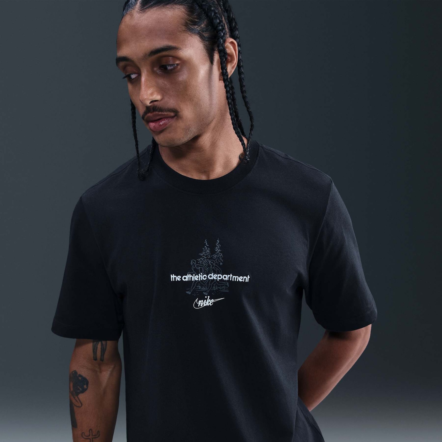 Camiseta Nike Sportswear SSNL Club Masculina - Foto 2