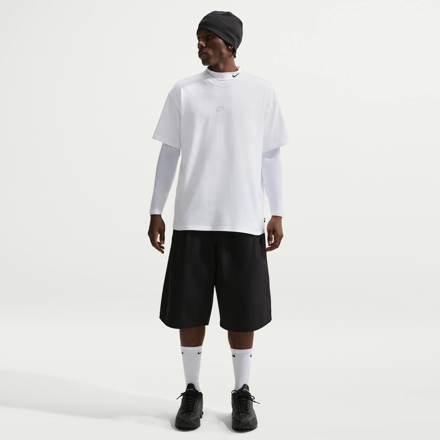Camiseta Nike Sportswear Premium Essentials Masculina - Foto 2