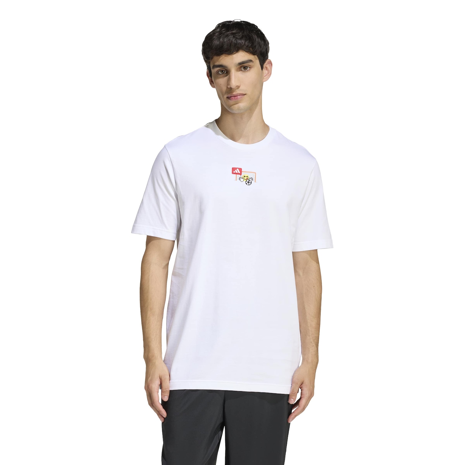 Camiseta adidas Bordado Pequeno Estampa Futebol Masculina - Foto 1