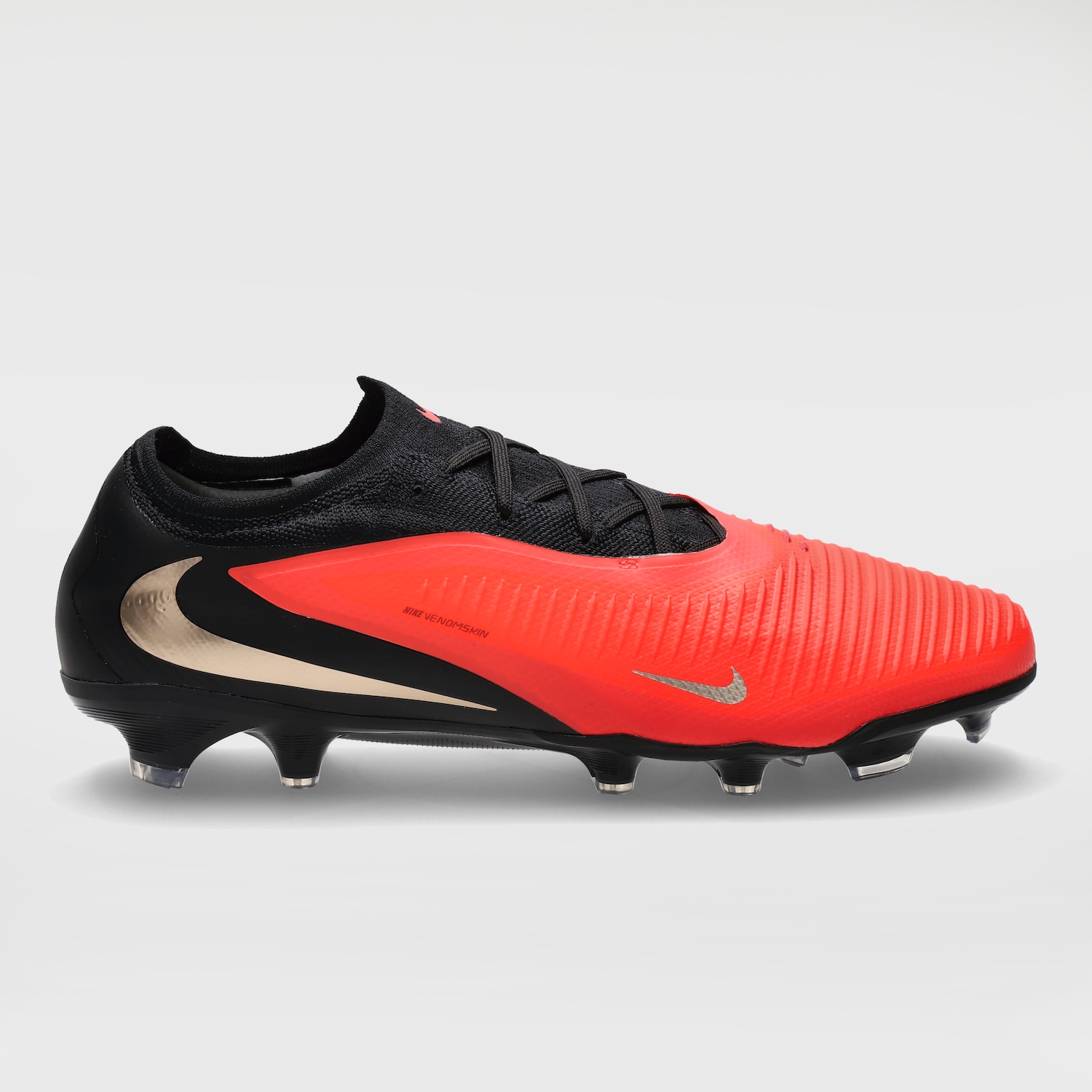 Chuteira de Campo Adulto Nike Phantom 6 Low Pro - Foto 1