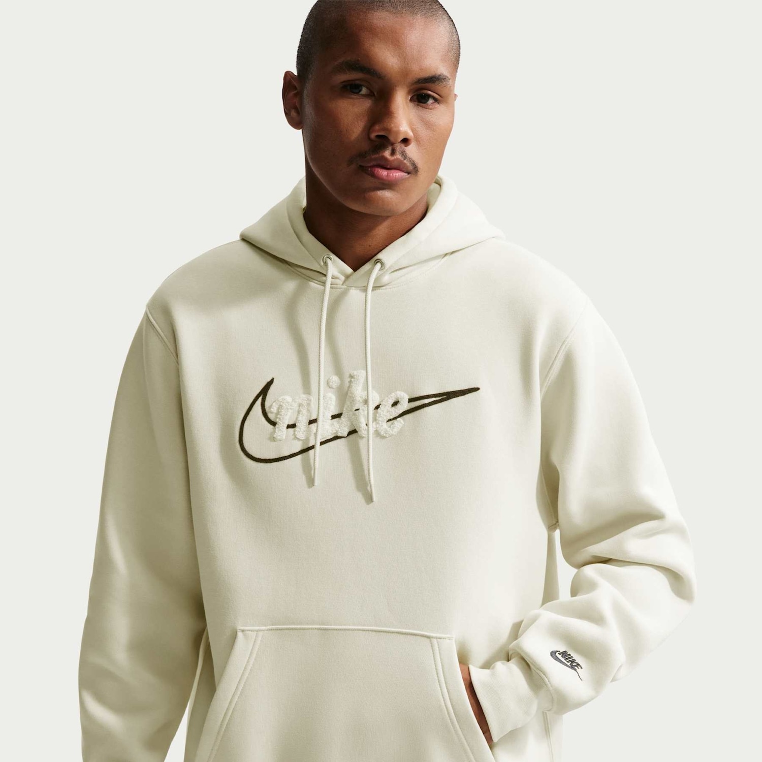 Blusão Nike Club Hoodie Masculino - Foto 1