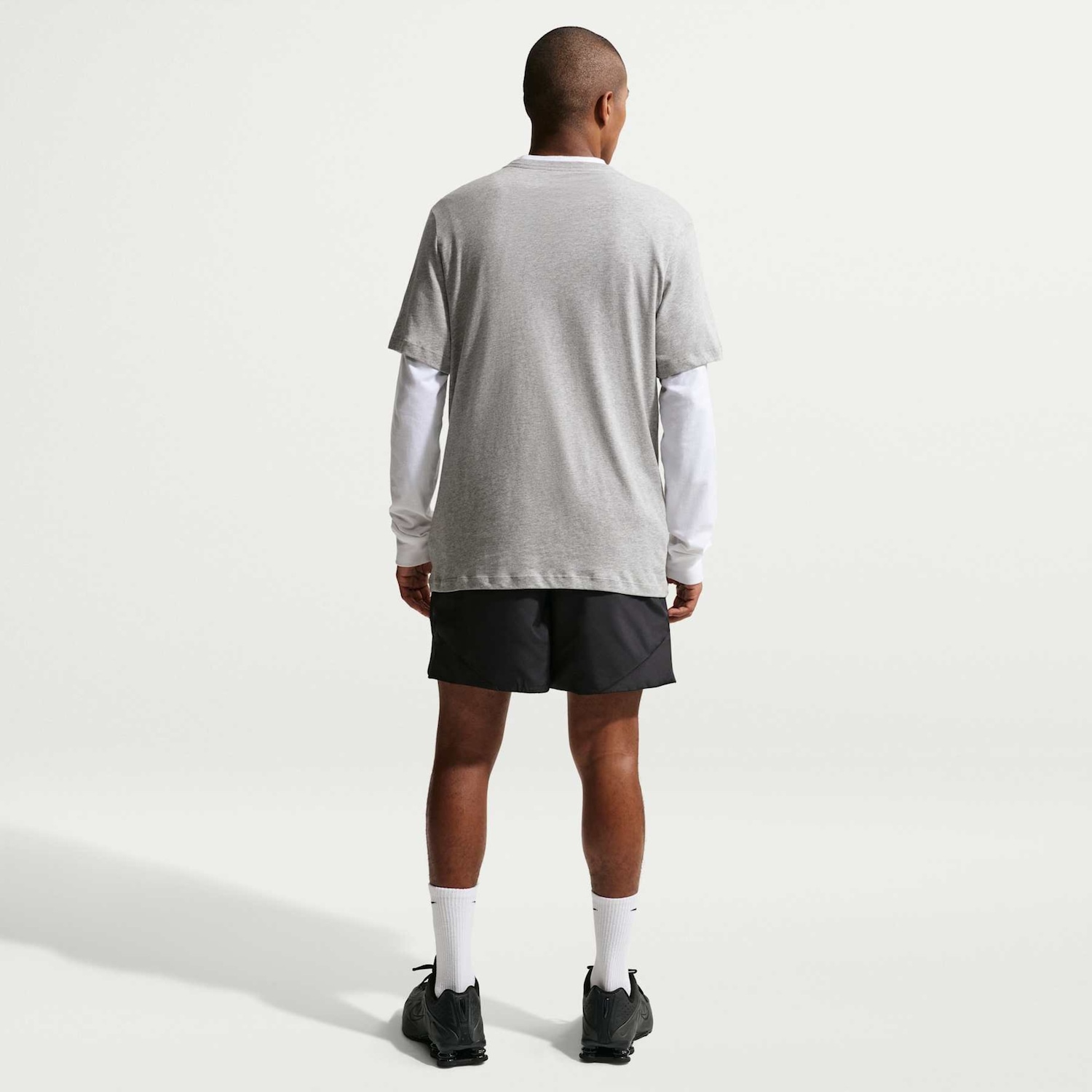 Camiseta Nike Sportswear Celebrate Masculina - Foto 2