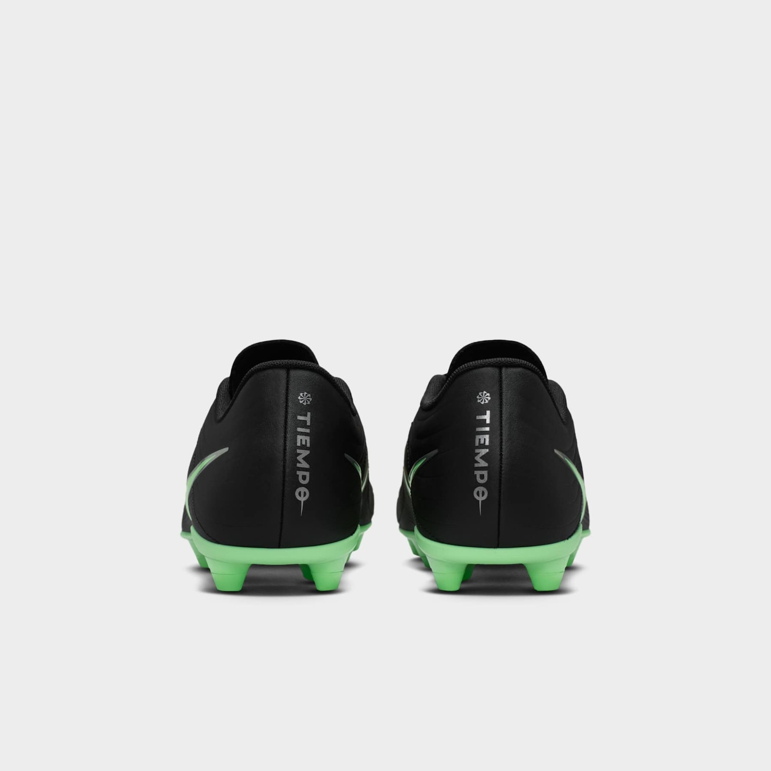 Chuteira de Campo Adulto Nike Tiempo Maestro Club - Foto 4