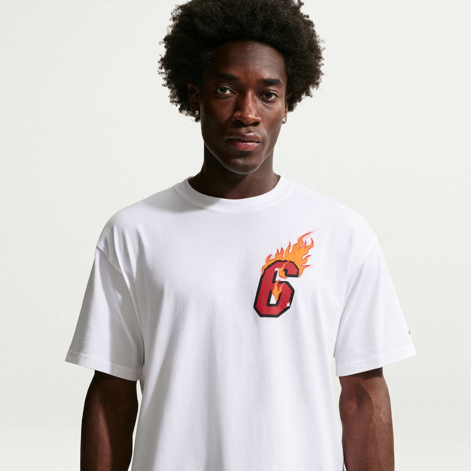 Camiseta Nike LeBron James - Masculina - Foto 1