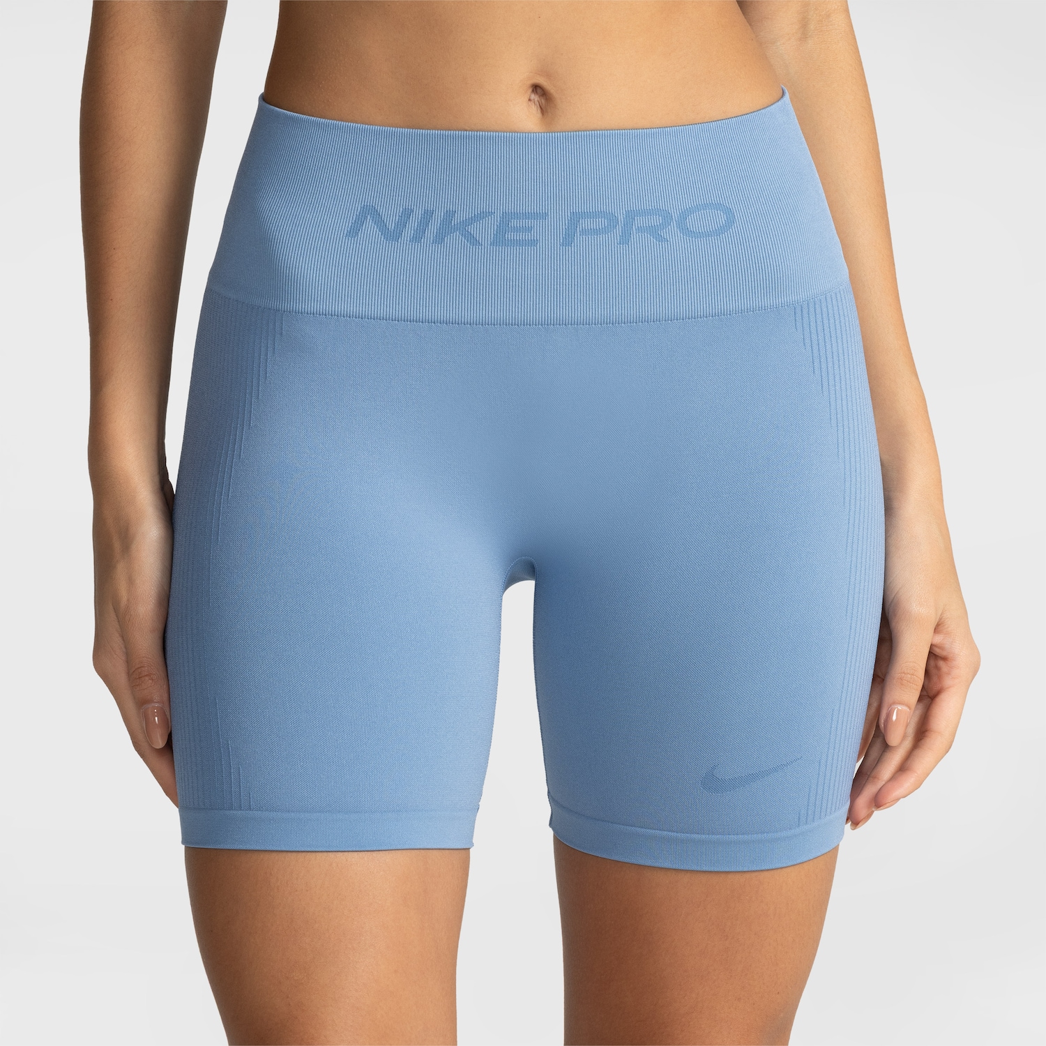 Shorts Nike Pro Sem Costura Feminino - Foto 1