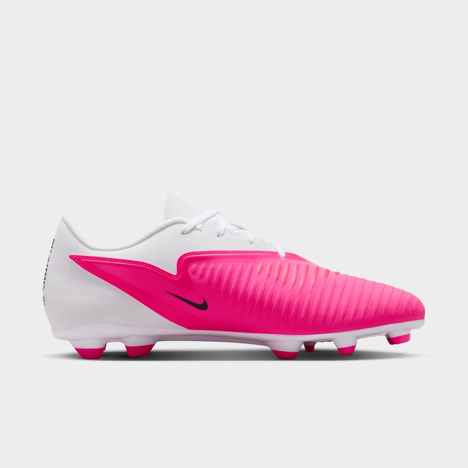 Chuteira de Campo Adulto Nike Phantom 6 Low Club T - Foto 1