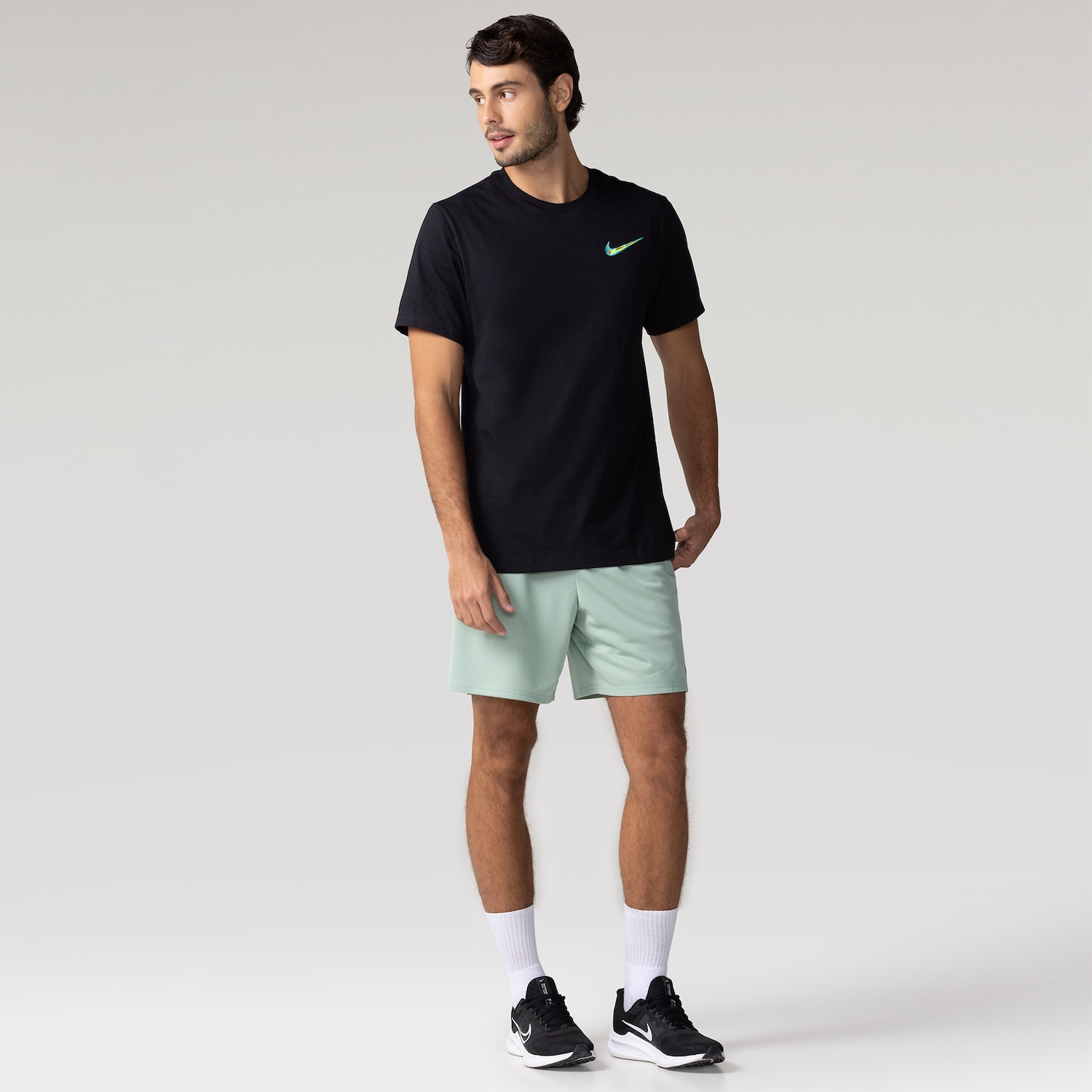 Camiseta Nike M NK Std Train T Masculina - Foto 4