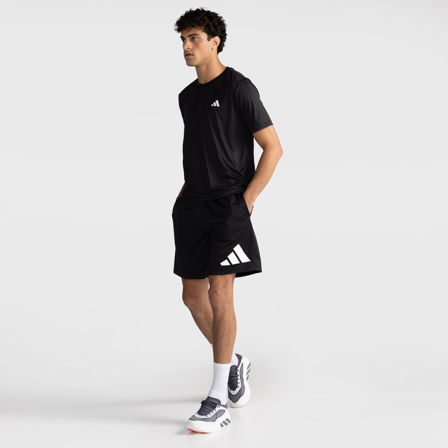 Camiseta adidas Treino Unissex - Foto 4