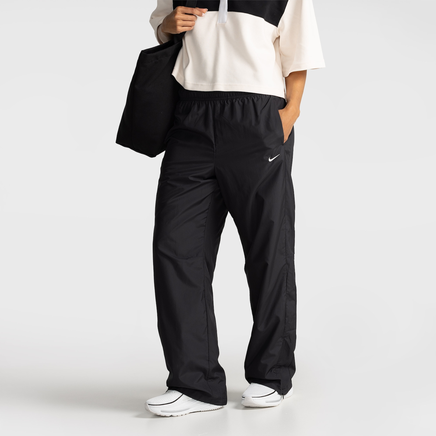 Calça Nike Sportswear Classic Feminina - Foto 1