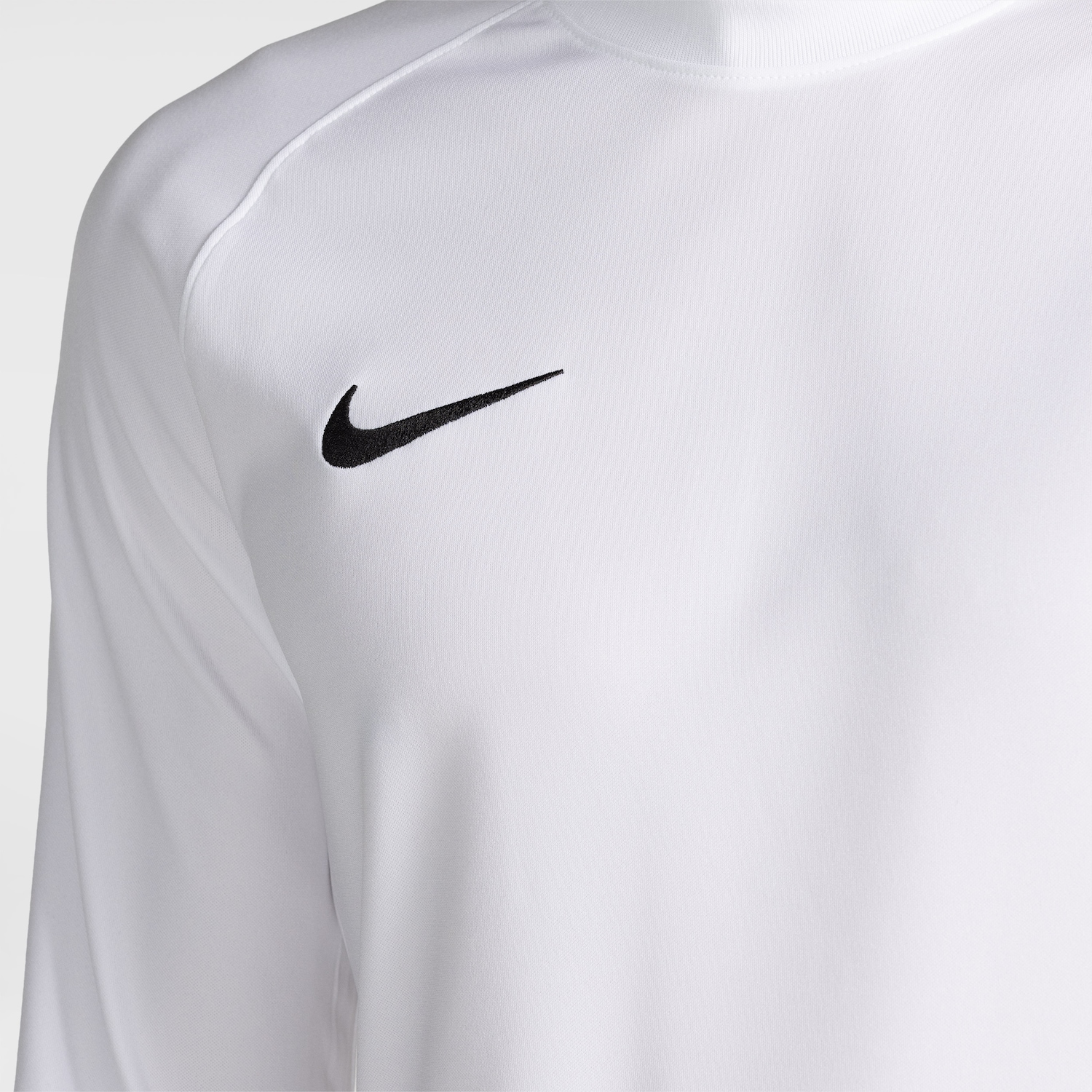 Camiseta Manga Longa Nike Park VIII Masculina - Foto 4