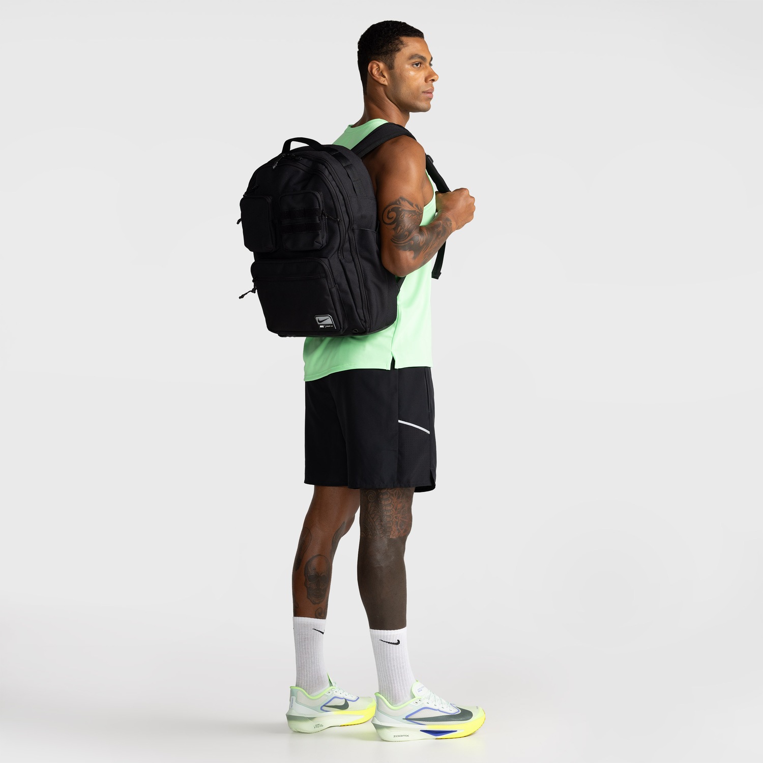 Mochila Nike Utility Unissex - Foto 2